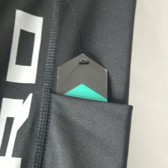 LADIES CAMARO LUNA LEGGINGS IN BLACK SIZE LARGE. - Picture 7 of 8